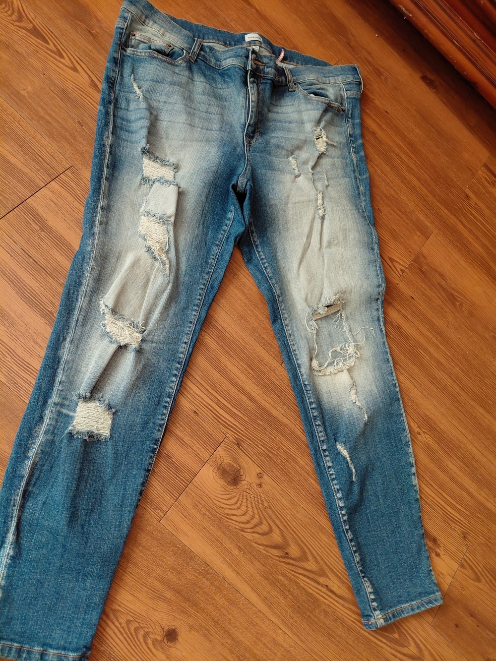 Sneak Peek Women Distressed Light Blue Skinny Jeans sz 2XL, $15
